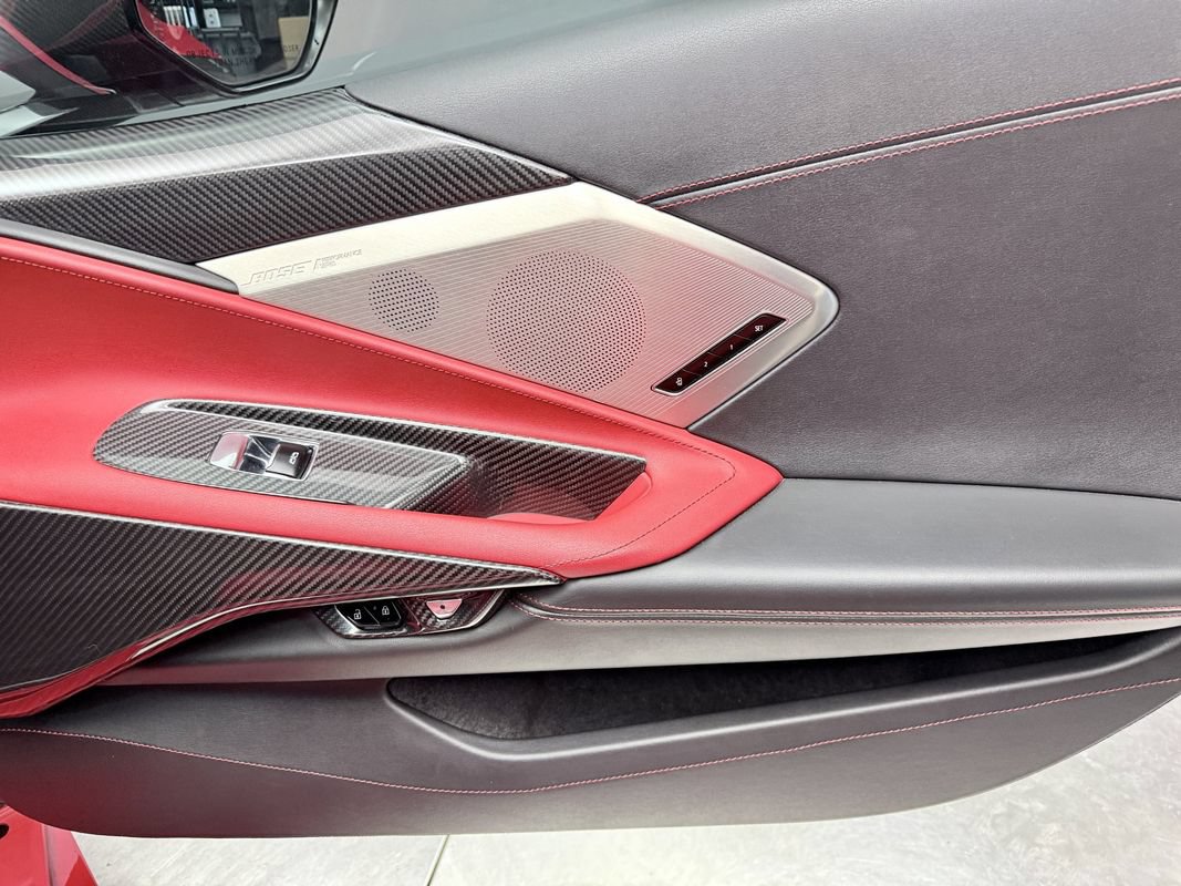 Used 2020 Chevrolet Corvette Stingray Preferred Cpe w/ 2LT Preferred Equipment Group RWD image 14