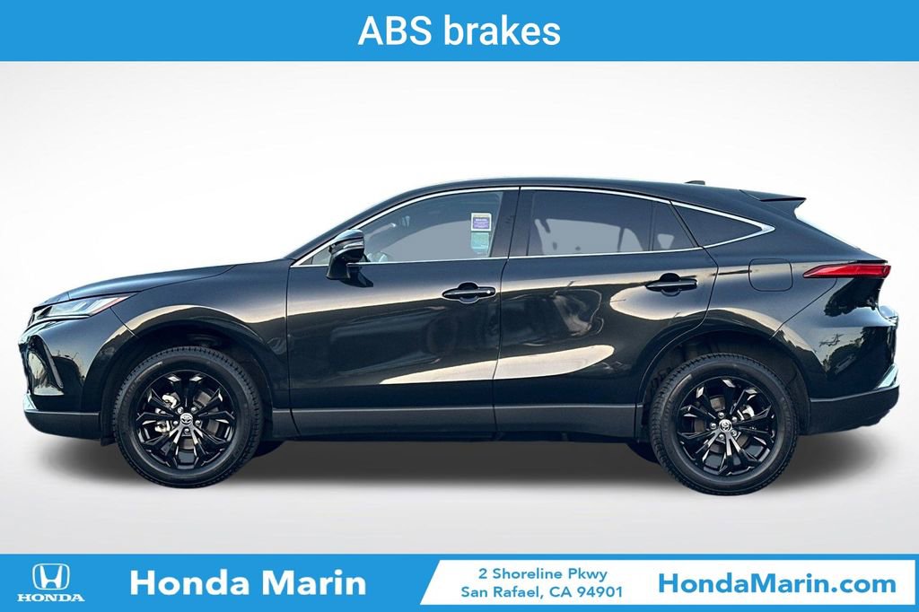 Used 2023 Toyota Venza Nightshade image 8