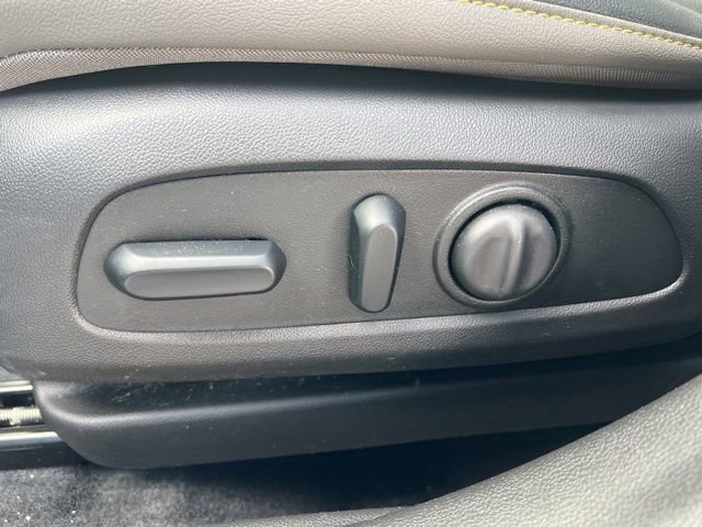 Used 2025 Chevrolet Trax ACTIV w/ Driver Confidence Package image 27