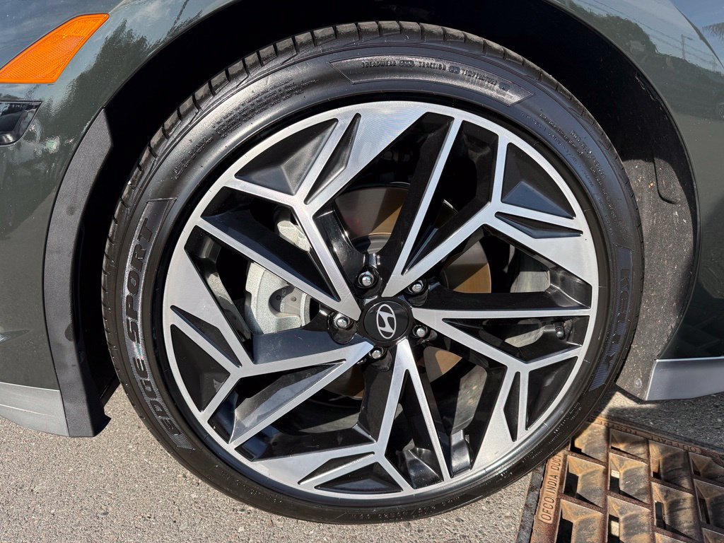 Certified 2023 Hyundai Ioniq 6 Limited AWD/4WD image 36