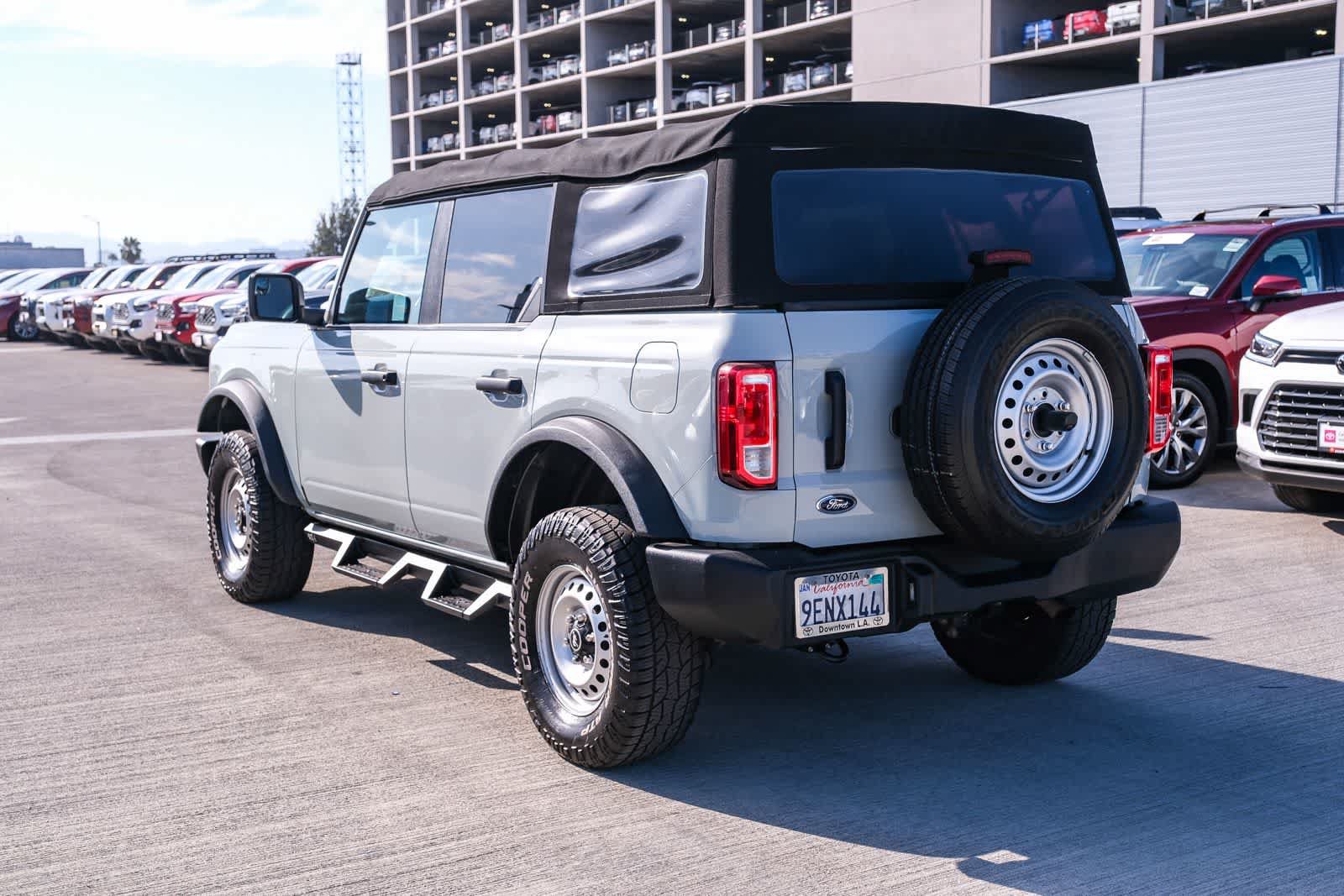 Used 2022 Ford Bronco 4-Door AWD/4WD image 6