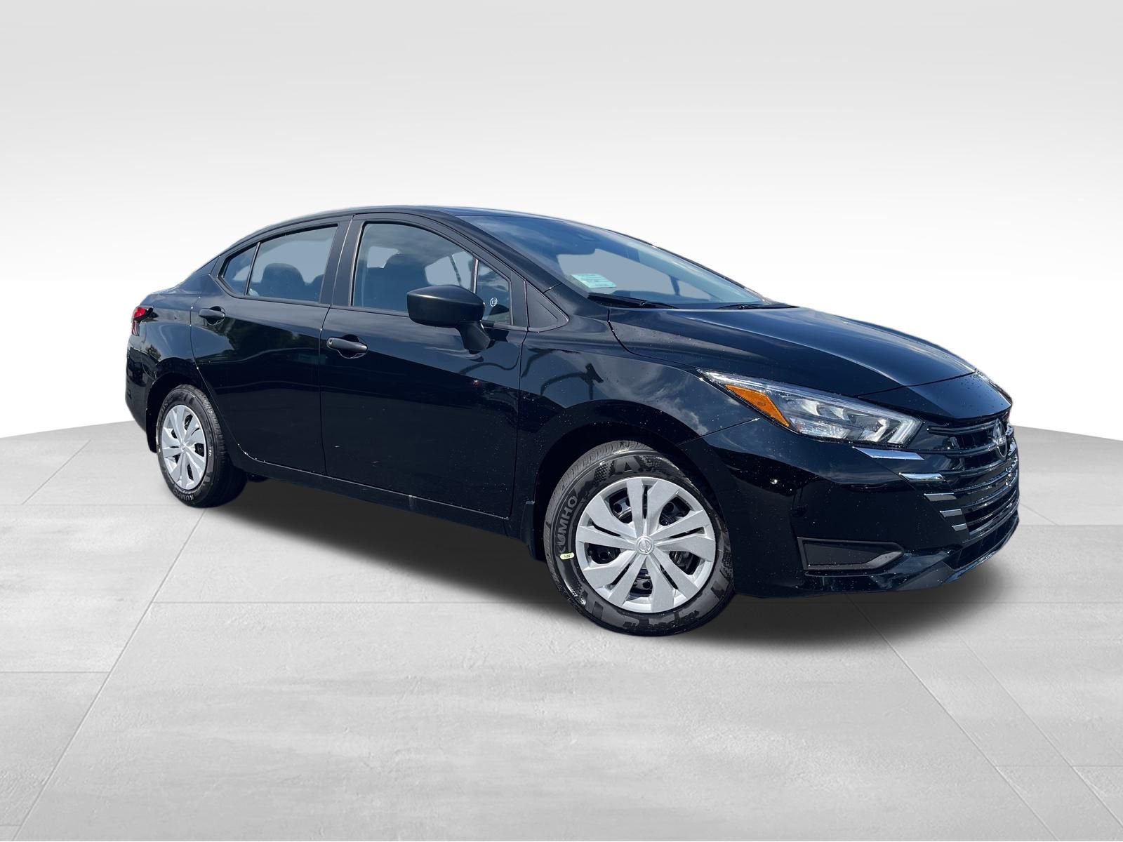 New 2025 Nissan Versa S w/ Trunk Package image 2