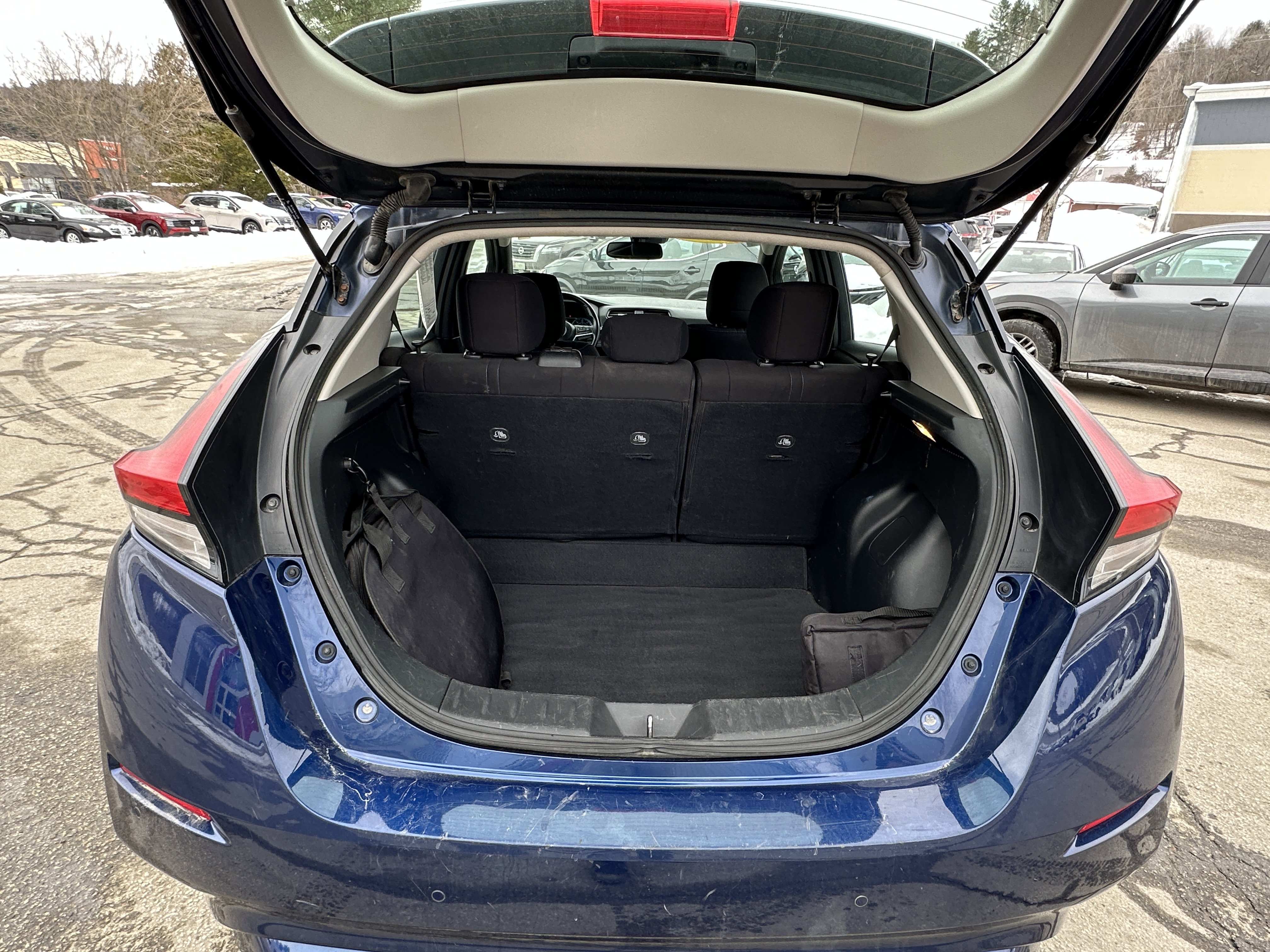 Used 2022 Nissan Leaf SV Plus image 15