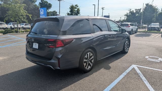 Certified 2026 Honda Odyssey EX-L image 9