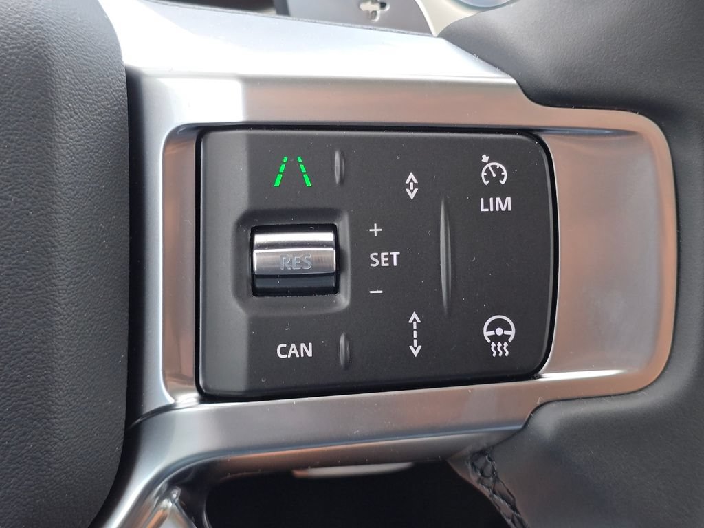 New 2026 Land Rover Discovery S AWD/4WD image 26