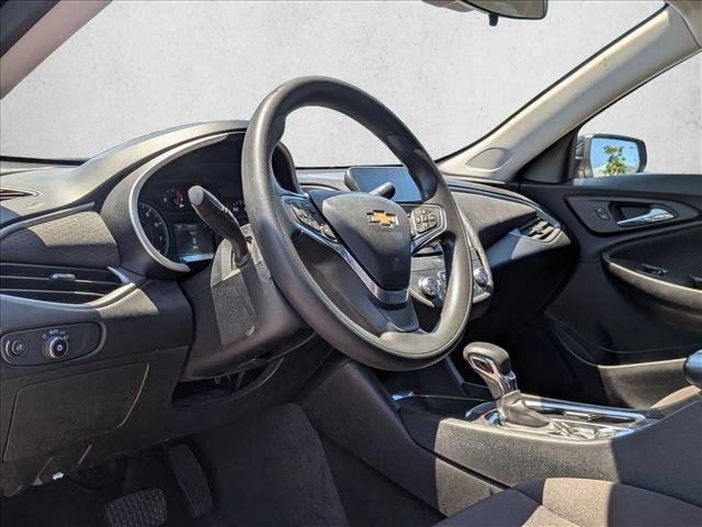 Used 2023 Chevrolet Malibu LT w/ Driver Confidence Package FWD image 9