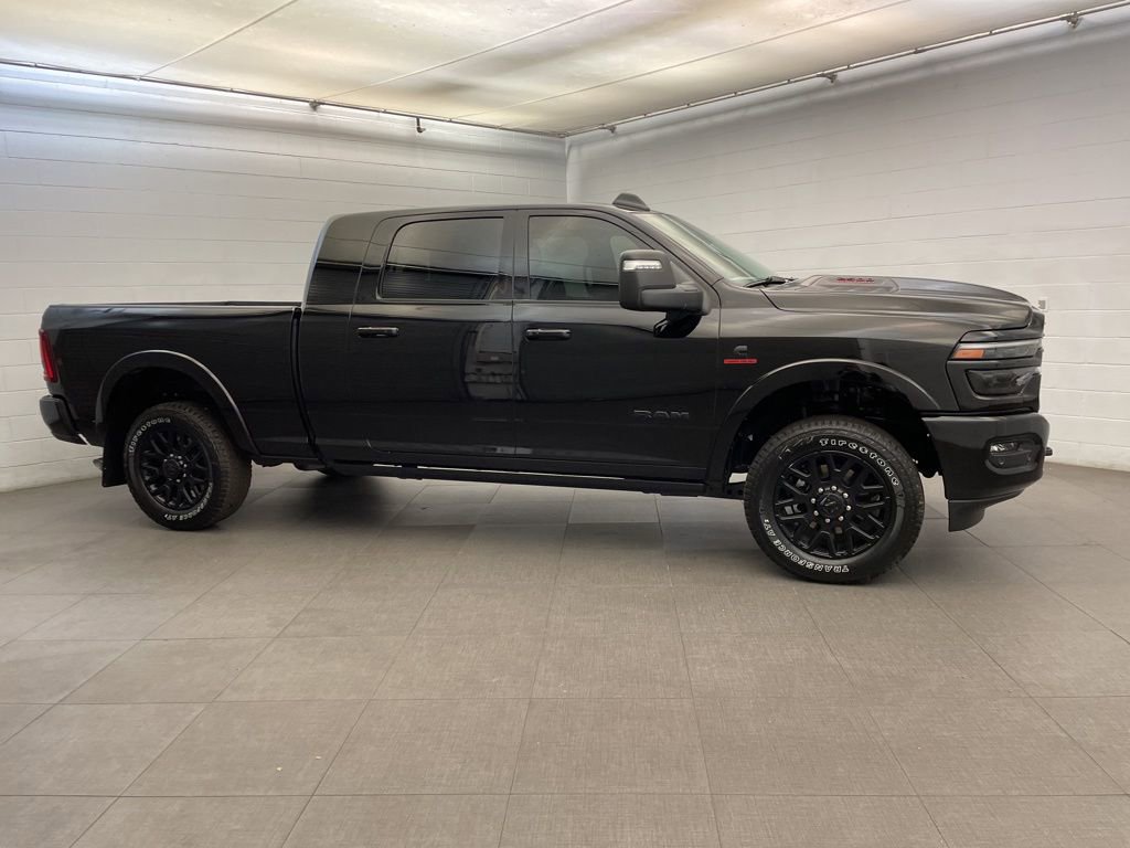 New 2026 RAM 2500 Limited AWD/4WD image 2