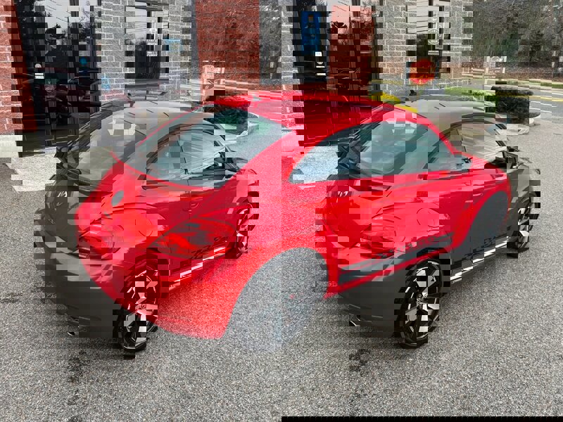 Used 2012 Volkswagen Beetle 2.0T image 4