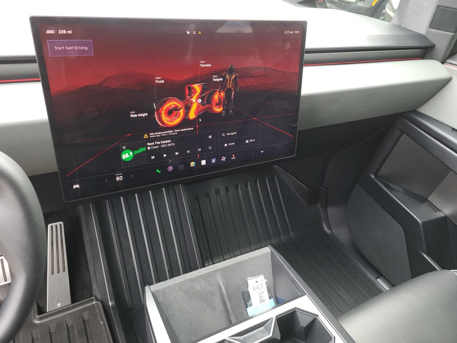 Used 2024 Tesla Cybertruck AWD Crew Cab image 20
