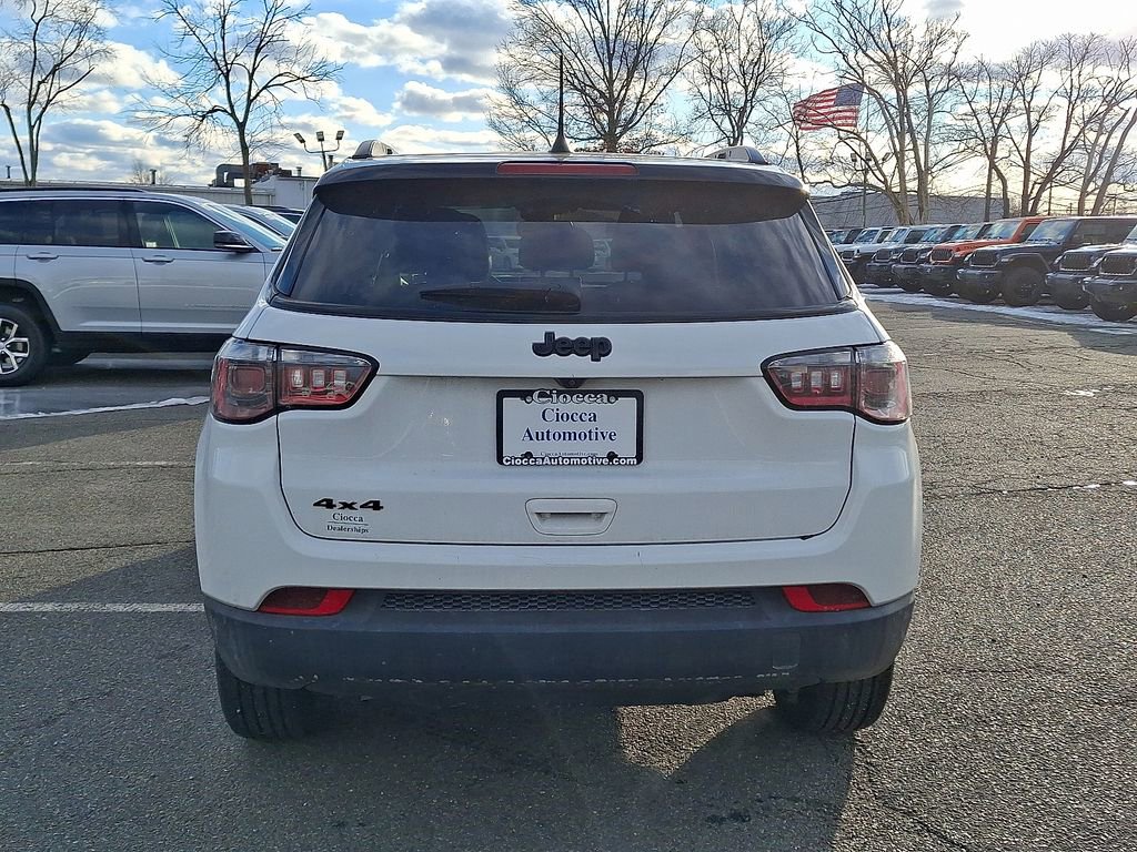 Used 2023 Jeep Compass Altitude w/ Sun and Sound Group image 8