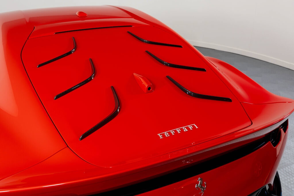 Used 2023 Ferrari 812 Competizione RWD image 3