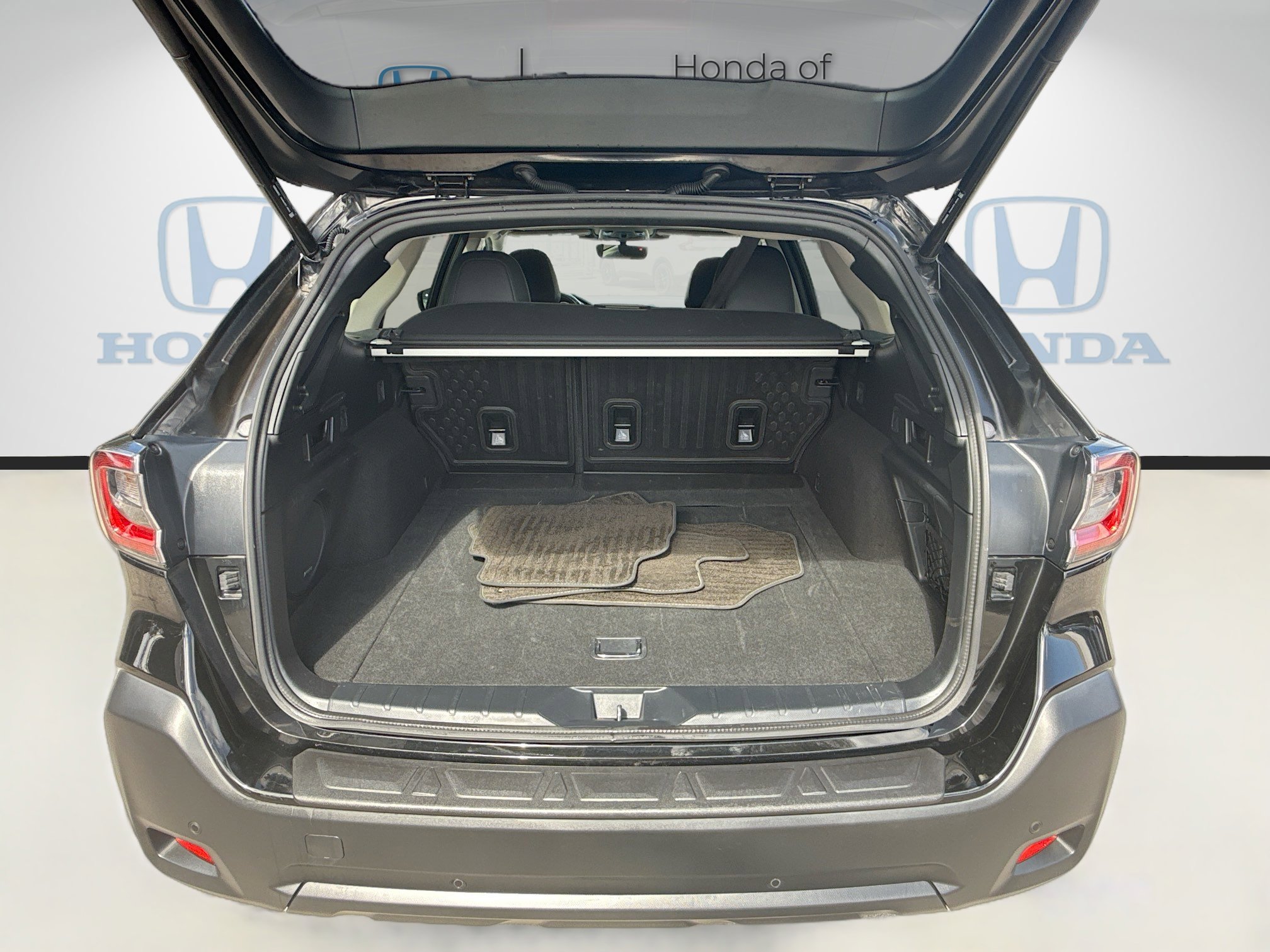 Used 2024 Subaru Outback Onyx Edition image 26