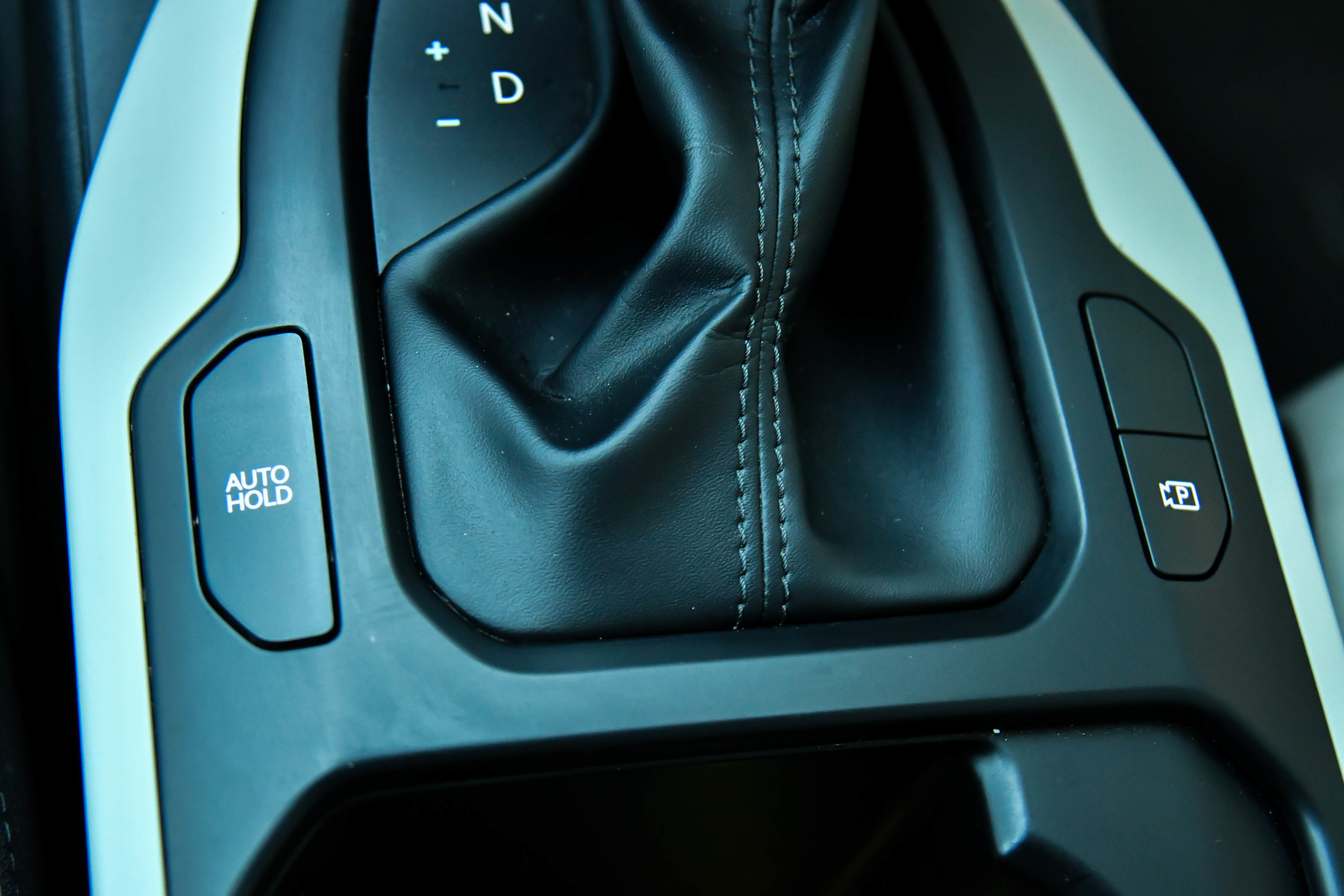 Used 2025 Kia K4 GT-Line w/ GT-Line Premium Package image 32