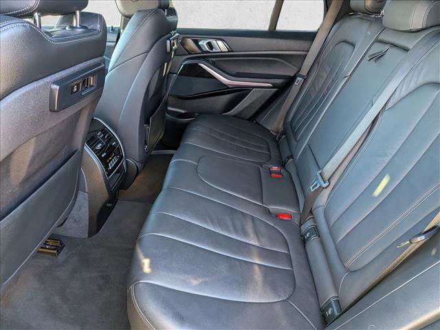 Used 2019 BMW X5 xDrive40i w/ Convenience Package image 18