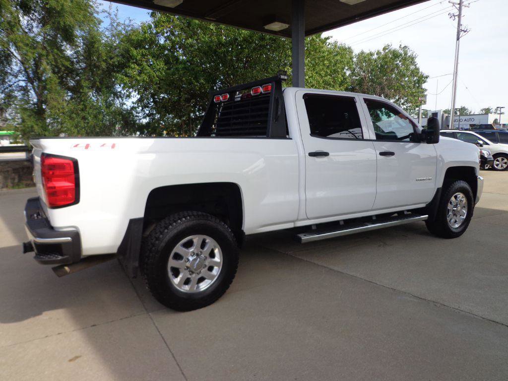 Used 2015 Chevrolet Silverado 2500 LT w/ LT Convenience Package image 4