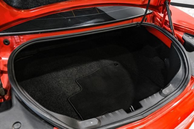 Used 2010 Chevrolet Camaro SS w/ LPO, Ground Effects Package RWD image 40