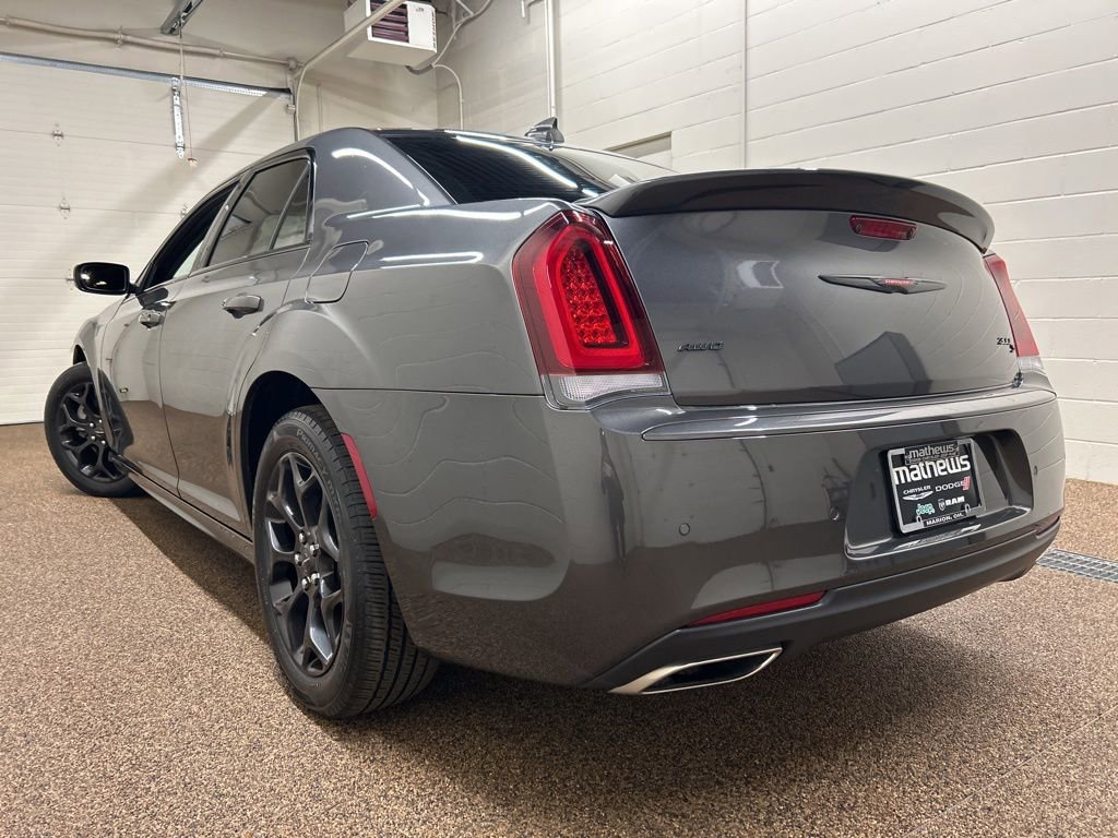 Used 2022 Chrysler 300 S w/ Comfort Group image 4