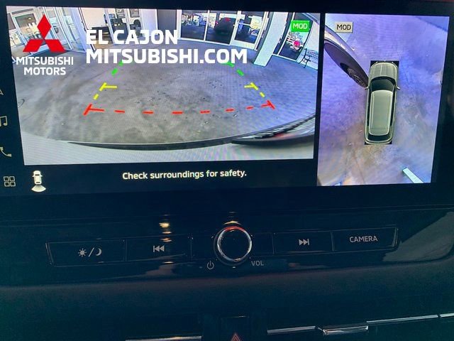 Used 2025 Mitsubishi Outlander Trail Edition image 21