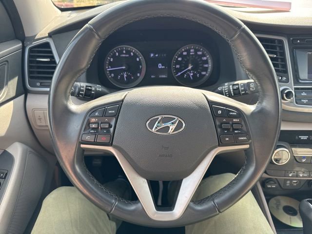 Used 2017 Hyundai Tucson Sport w/ Cargo Package FWD image 16