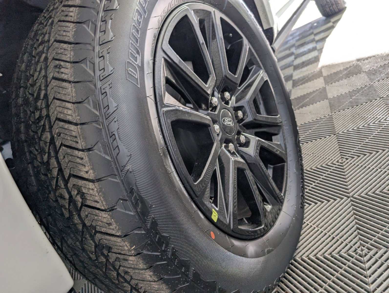 New 2025 Ford F150 Platinum w/ FX4 Off-Road Package image 10