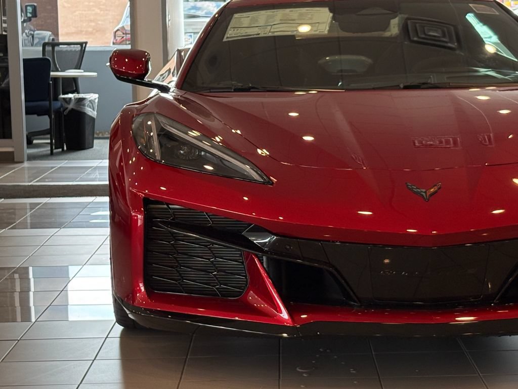 New 2027 Chevrolet Corvette Grand Sport w/ Z52 Sport Performance Package RWD image 6