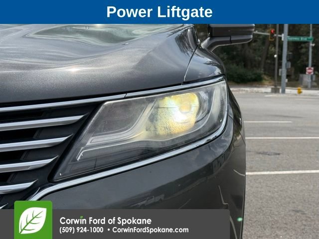 Used 2017 Lincoln MKC Reserve w/ Canadian Touring Package AWD/4WD image 8