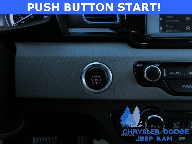 Used 2019 Kia Niro EX image 18