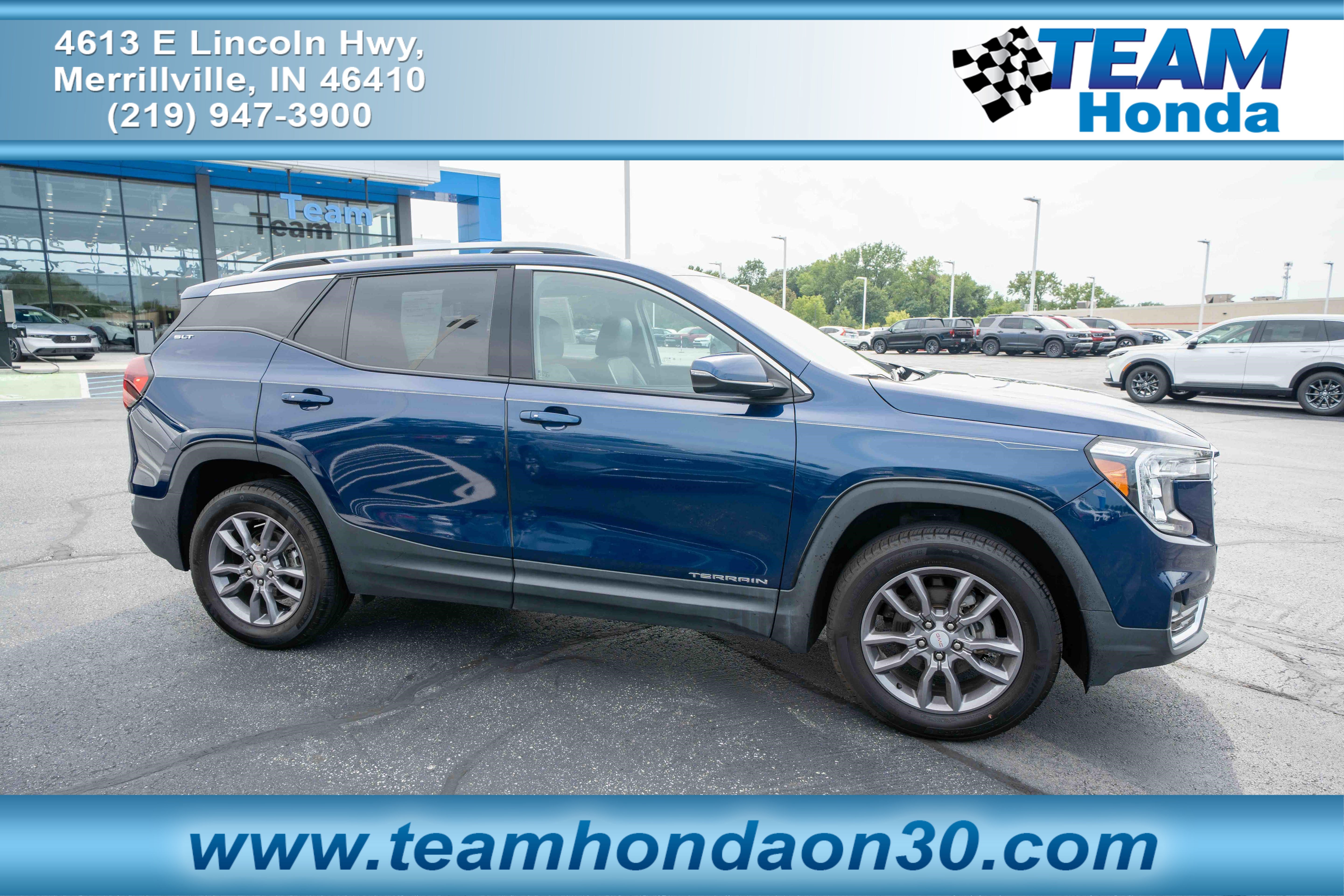 Used 2023 GMC Terrain SLT