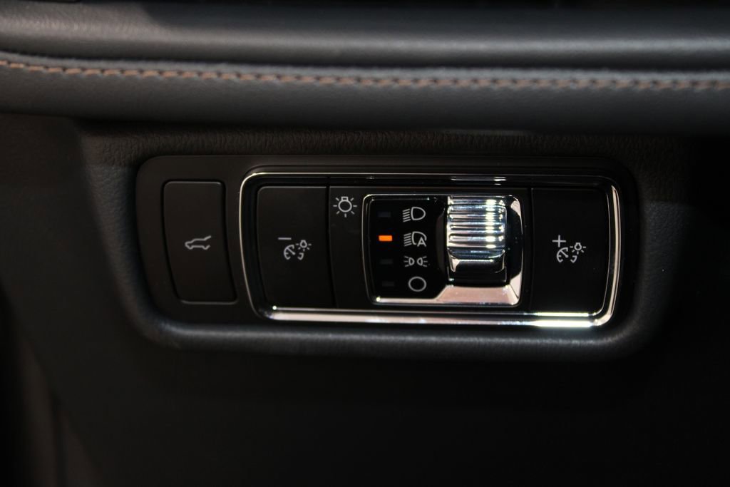 New 2026 Lincoln Aviator AWD image 45