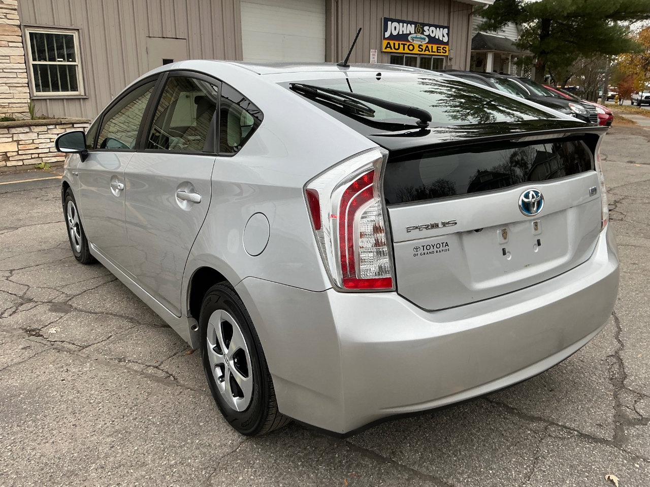 Used 2015 Toyota Prius Two image 5