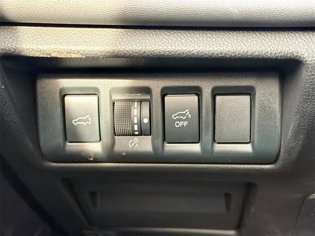 Used 2023 Subaru Outback Onyx Edition image 10