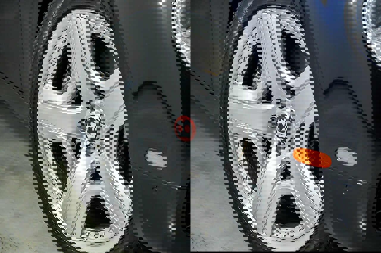 Used 2015 Bentley Flying Spur V8 image 4