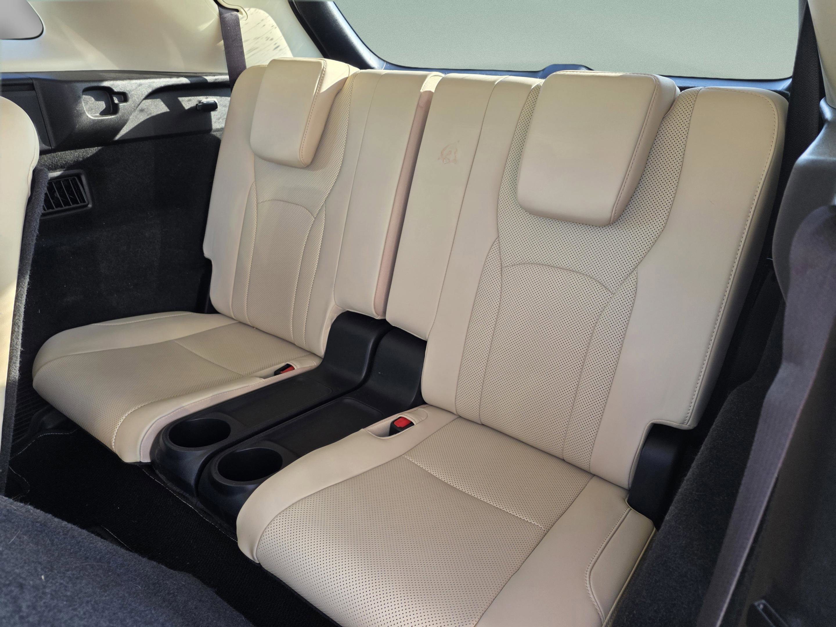 Used 2021 Lexus RX 450hL AWD w/ Premium Package image 23