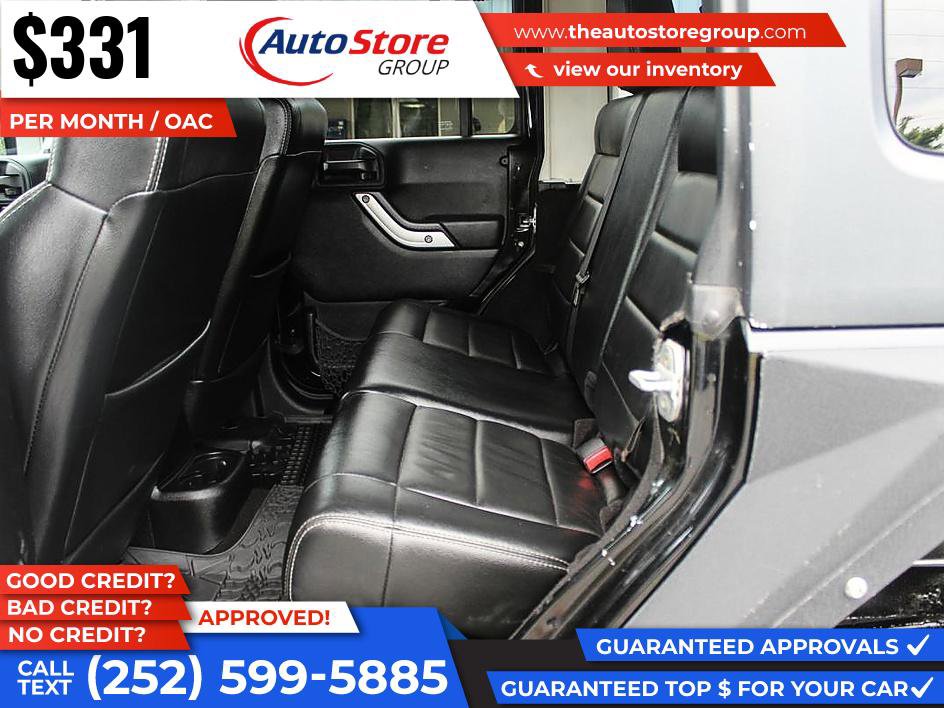 Used 2012 Jeep Wrangler Unlimited Rubicon w/ Connectivity Group AWD/4WD image 11