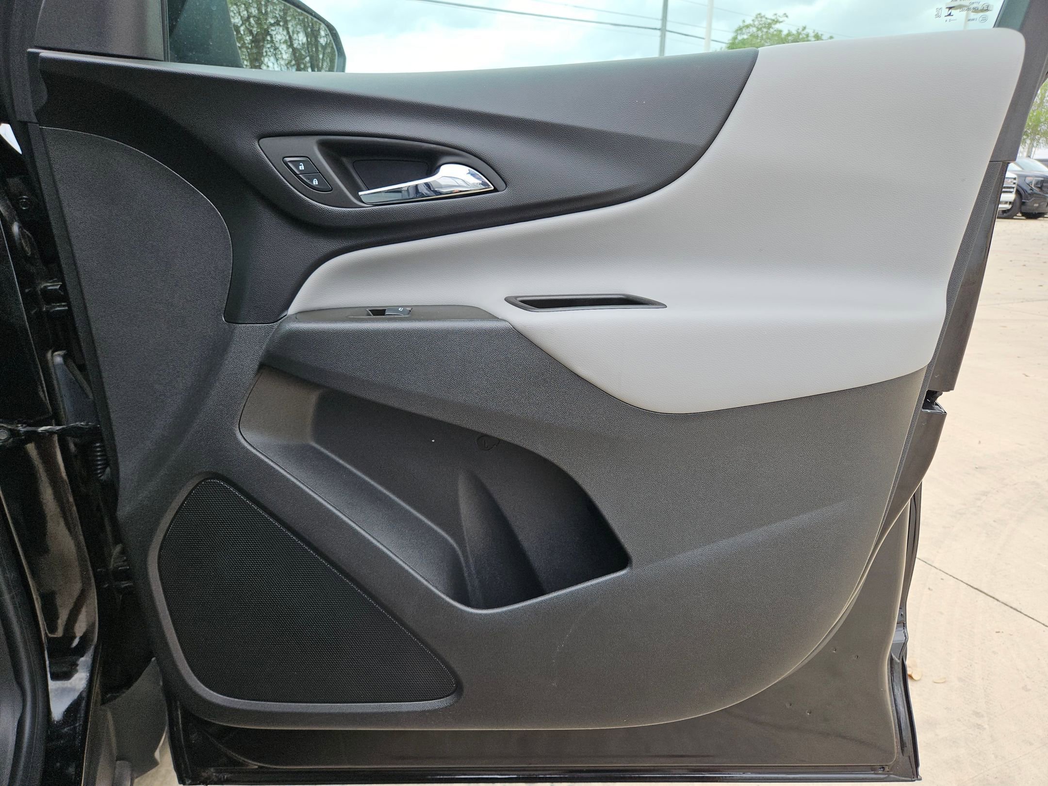 Certified 2024 Chevrolet Equinox LT image 29