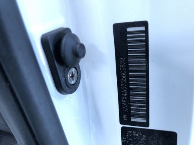 Used 2016 Kia Forte LX w/ LX Popular Plus Package image 30