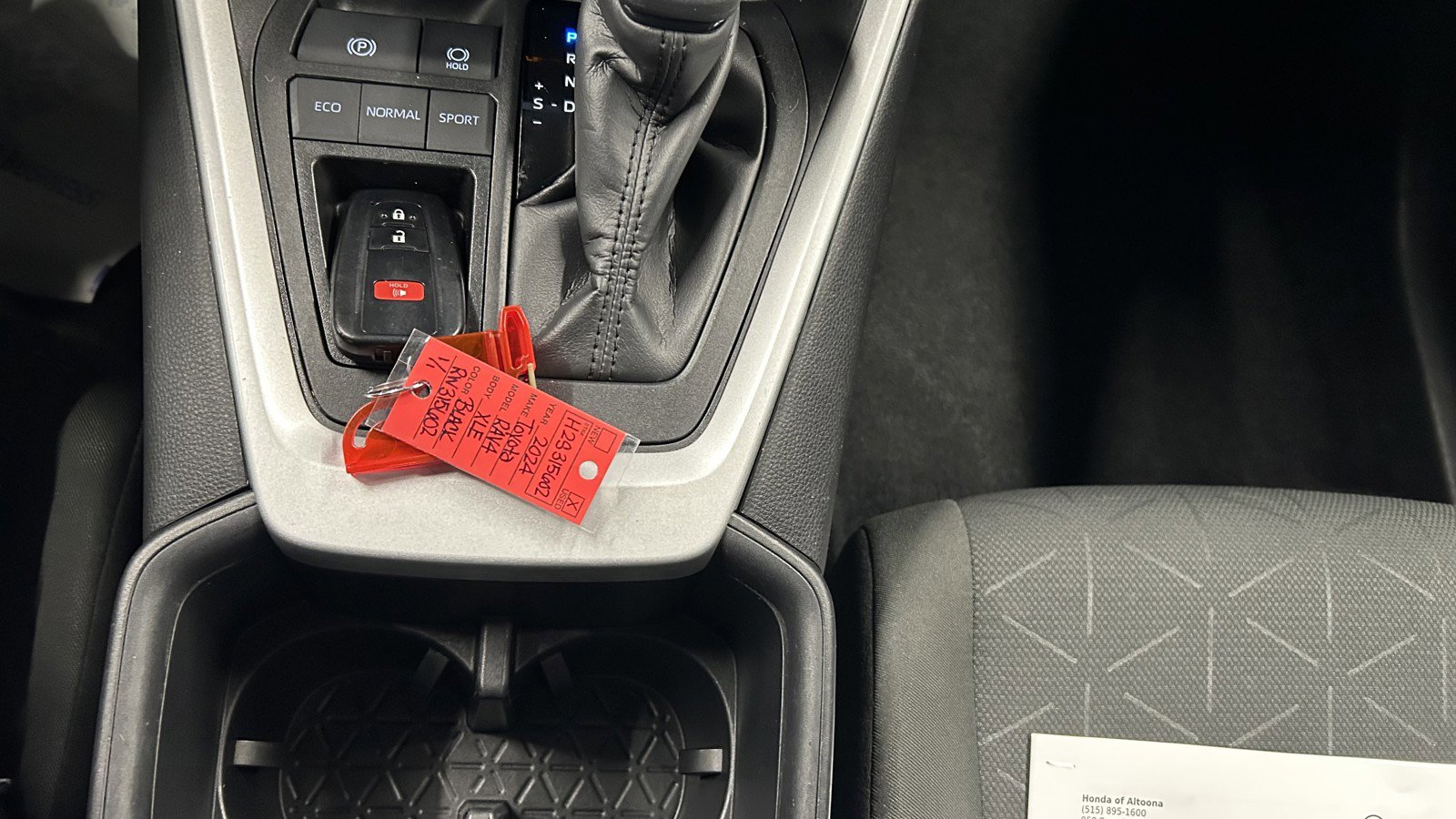 Used 2024 Toyota RAV4 XLE image 35