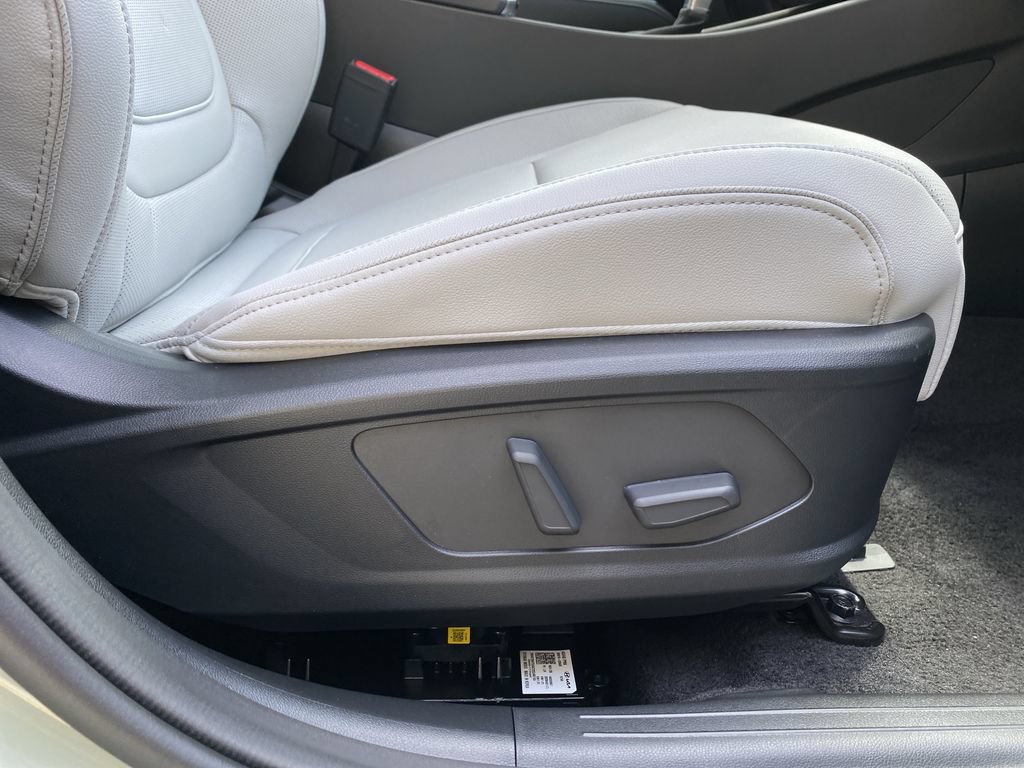New 2026 Hyundai Santa Cruz Limited AWD/4WD image 29