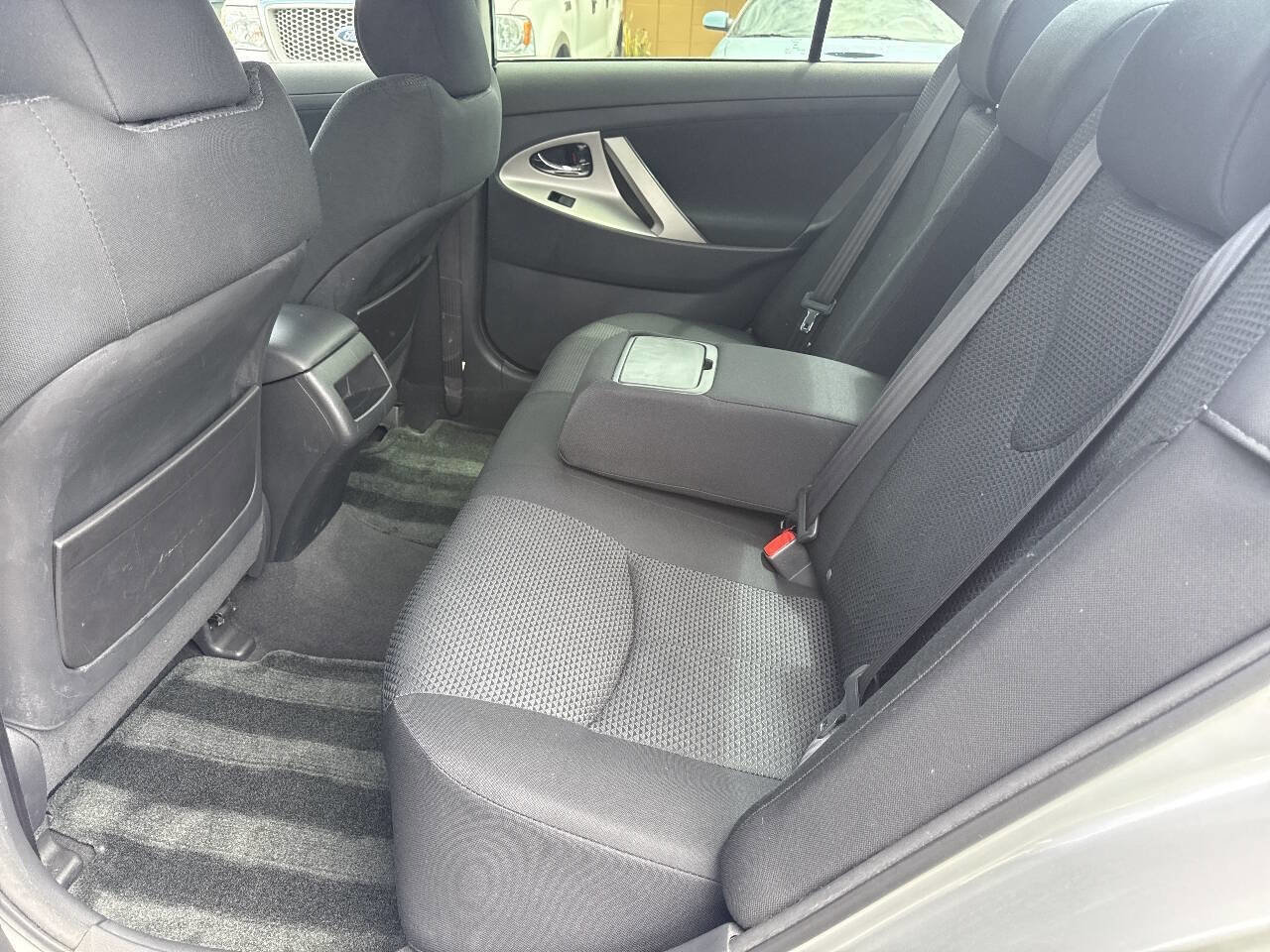 Used 2007 Toyota Camry SE FWD image 18