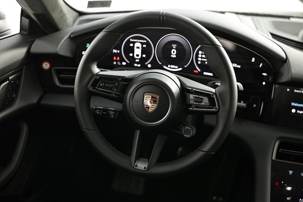 New 2026 Porsche Taycan RWD image 30