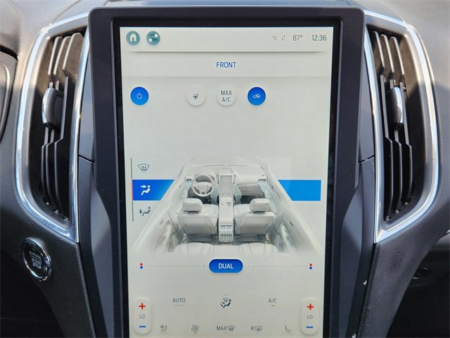 Used 2022 Ford Edge Titanium image 21