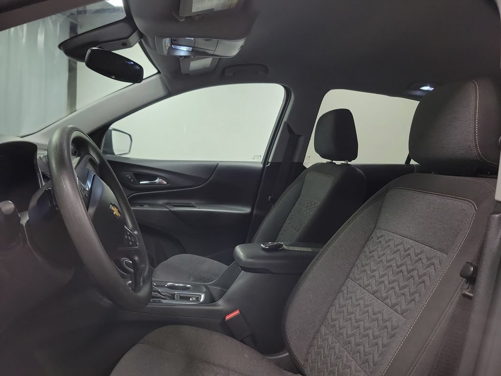Used 2023 Chevrolet Equinox LT w/ LPO, Floor Liner Package AWD/4WD image 15