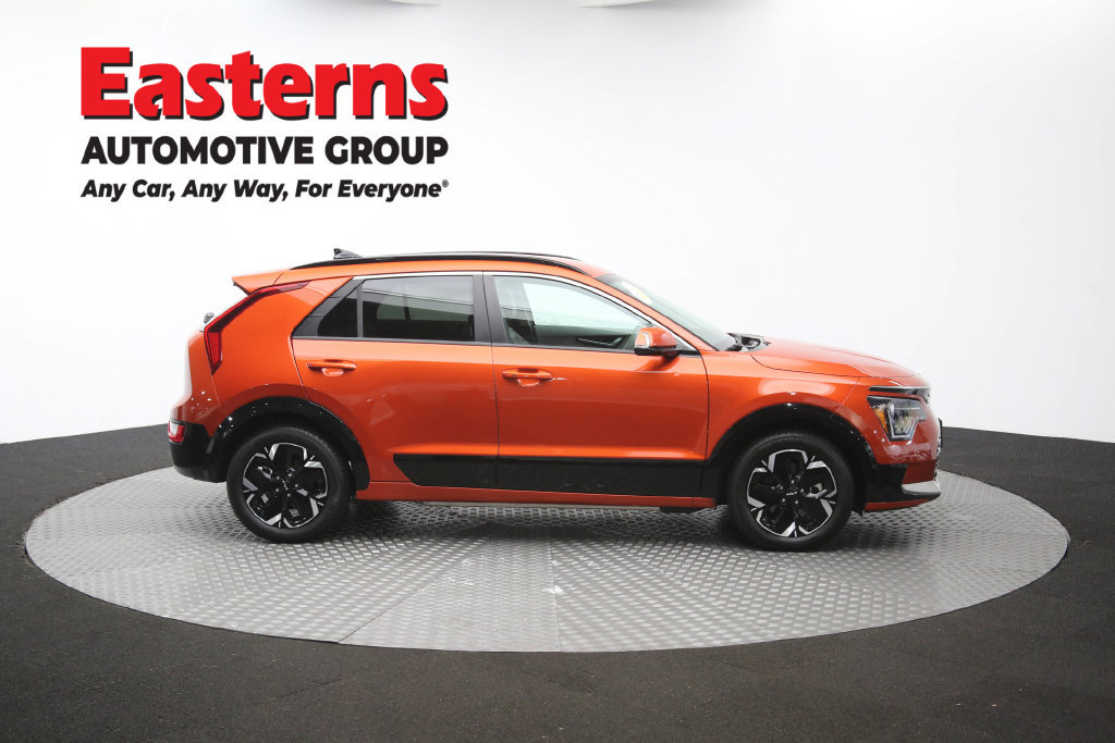 Used 2023 Kia Niro Wind w/ Wind Preserve Package FWD image 47