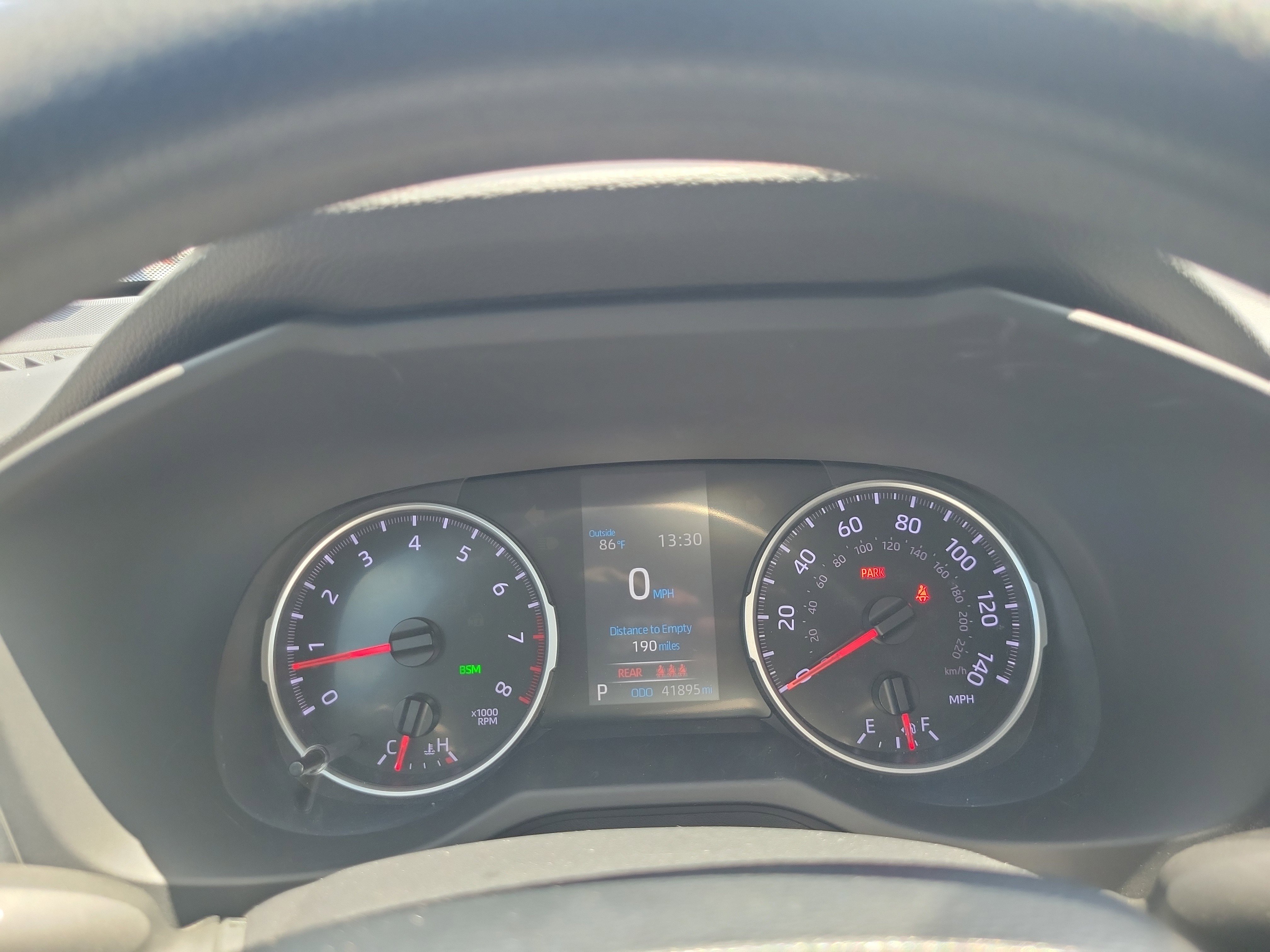 Used 2021 Toyota RAV4 XLE w/ Convenience Package FWD image 24