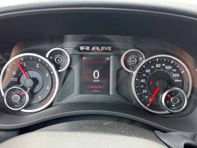 New 2027 RAM 3500 Tradesman AWD/4WD image 12