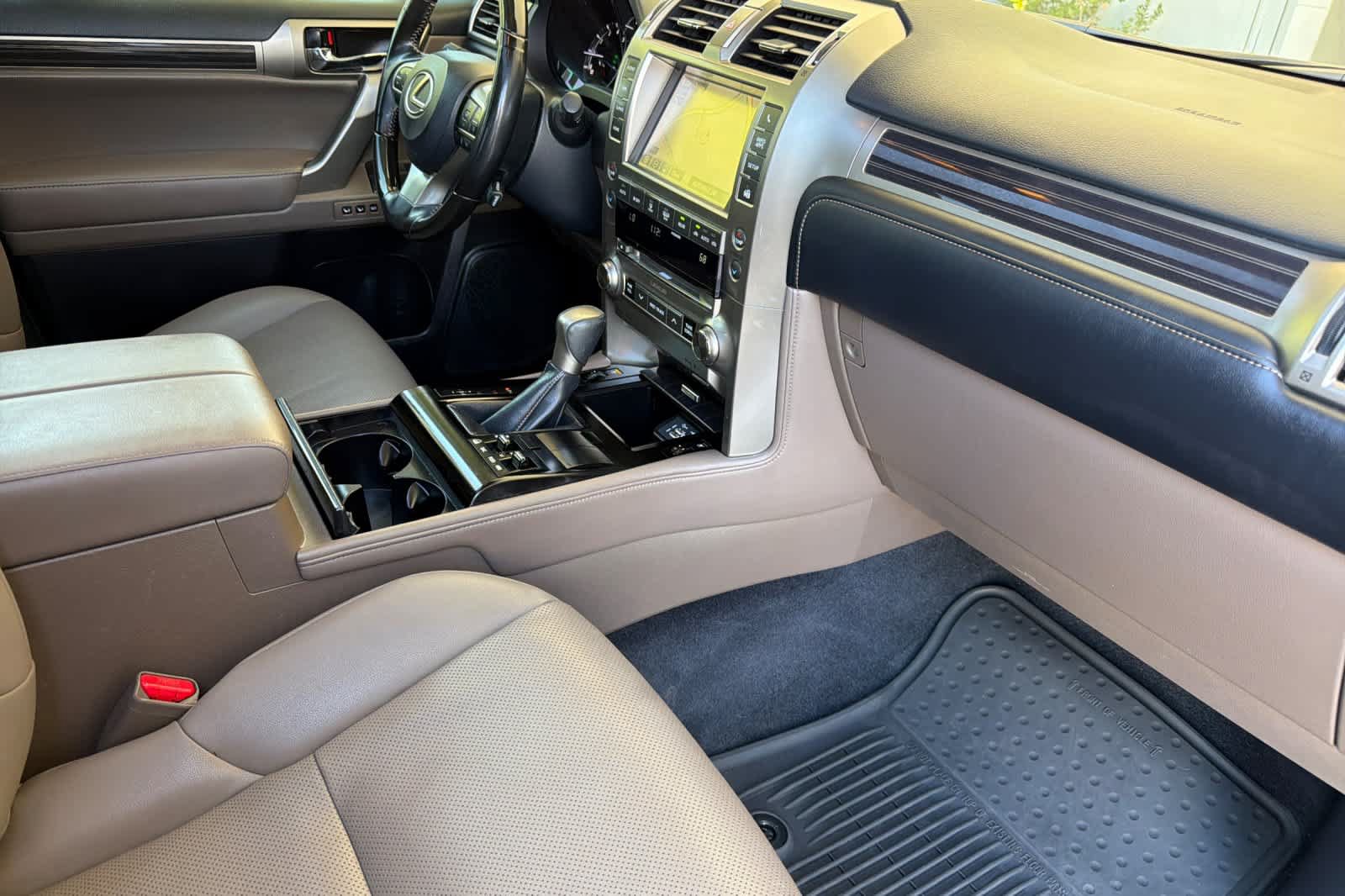 Used 2020 Lexus GX 460 Premium AWD/4WD image 17
