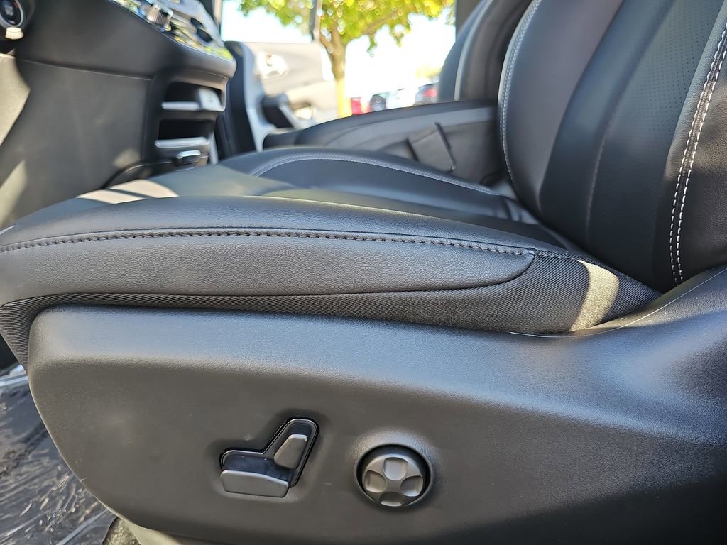 New 2026 Chrysler Pacifica Select image 29