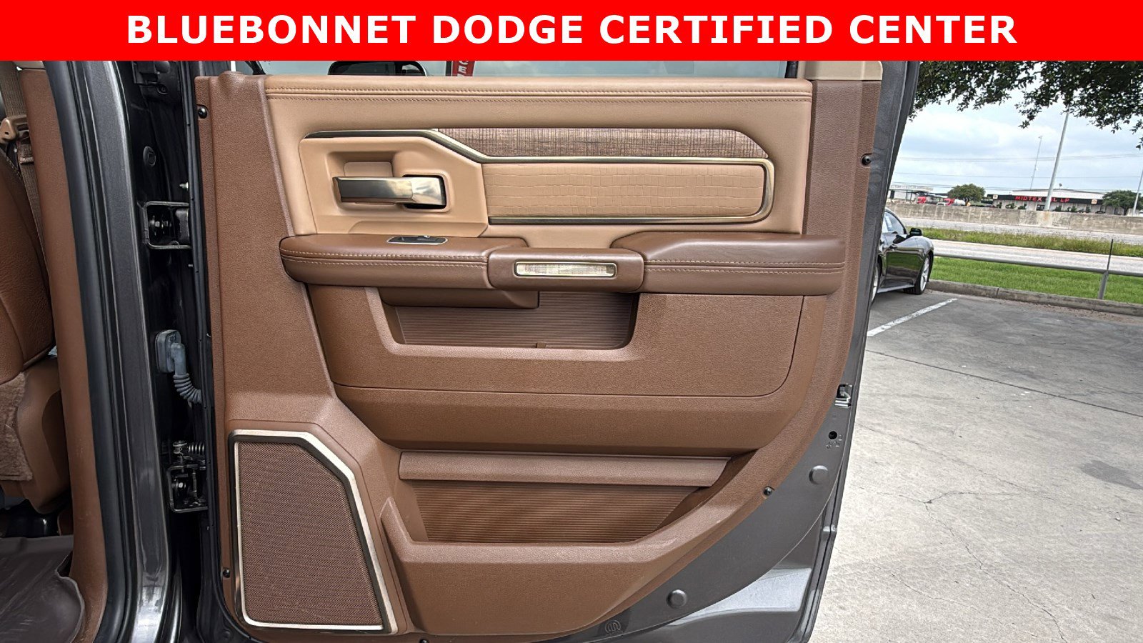 Used 2022 RAM 2500 Limited AWD/4WD image 26