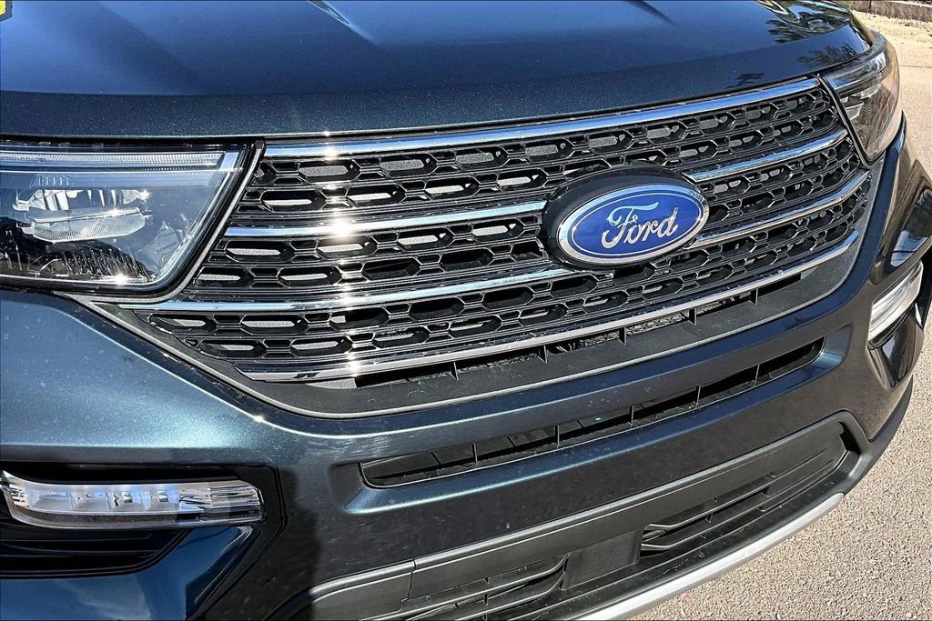 Used 2022 Ford Explorer XLT w/ Equipment Group 202A image 25