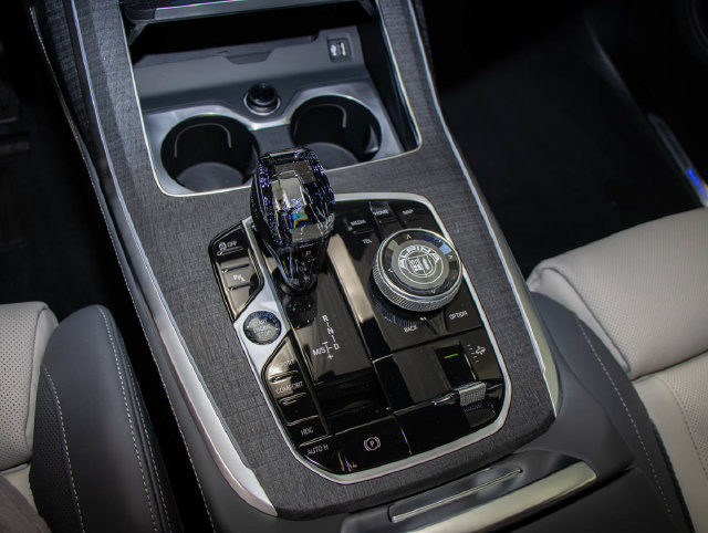 Used 2026 BMW ALPINA XB7 AWD/4WD image 19